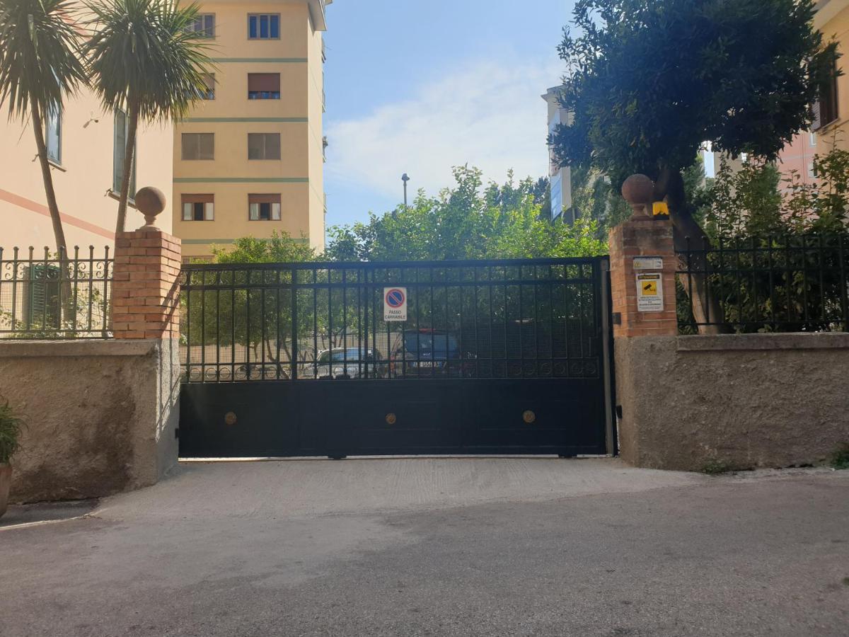 Doralice Comfort House Free Private Parking Vila Salerno Exterior foto